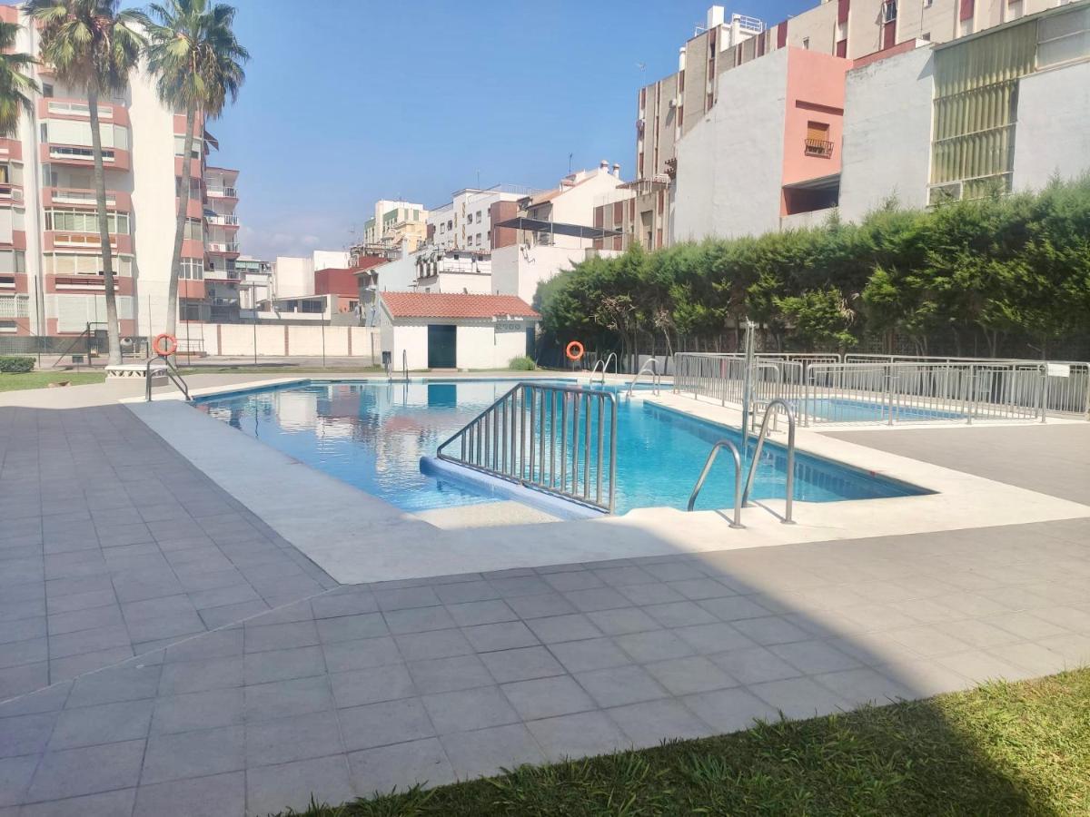 Precioso Estudio Con Piscina, Junto A La Playa Torre Del Mar Exterior photo
